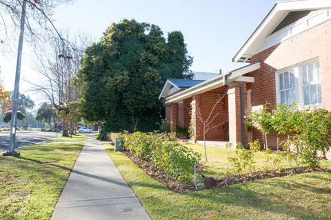 Apartments On Morrow - Tourism Townsville 0