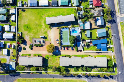 Apollo Unit 12 - Tourism Townsville 1