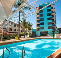 Aqualine Apartments On The Broadwater - Tourism Townsville