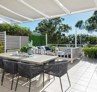 Arabella - Stylish Seaside Sanctuary With Views - Tourism Townsville
