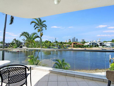 Arc Resort Stunning 3 Bedroom In Broadbeach - Tourism Townsville 0