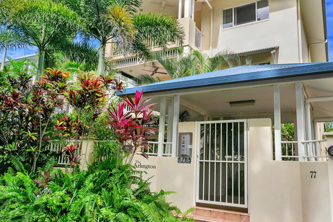 Arlington Apartments - Tourism Townsville 1