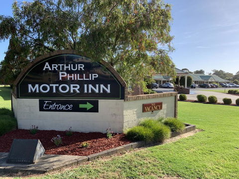 Arthur Phillip Motor Inn - Tourism Townsville 0