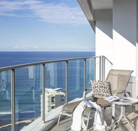 Artique Surfers Paradise - Official - Tourism Townsville