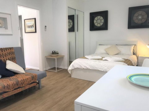 M207 West Perth Studio Apartment Near Kings Park - Tourism Townsville 1