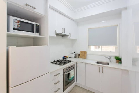M5 West Perth Studio Apartment Near Kings Park - Tourism Townsville 2