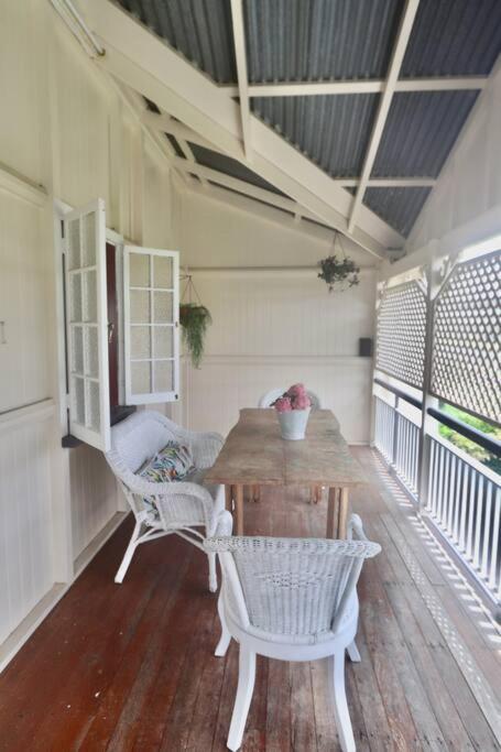 MAGNOLIA HOUSE ON THE CREEK - STANTHORPE - Tourism Townsville 2