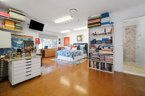 Marche Home Stay, Immaculate Presentation, Private & Relaxing - Tourism Townsville 1