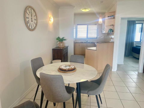 Marina Views On Melton 107-3 Melton Terrace, Townsville - Tourism Townsville 0