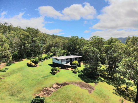 Moogie House - Tourism Townsville 0