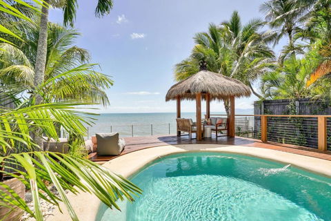 Mylara Beachfront Holiday Home - Tourism Townsville 2