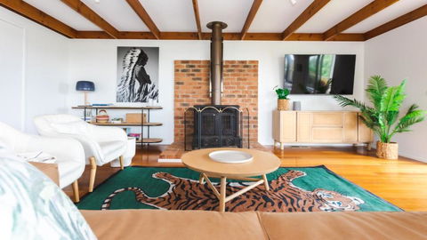Nantucket Cottage In Flinders - Tourism Townsville 0