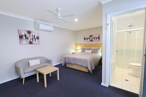 Nebula Motel - Tourism Townsville 3