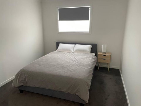 New 3 Bedroom House In Cooma - Tourism Townsville 1