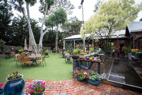 Oakdene Vineyards Guesthouse - Tourism Townsville 1