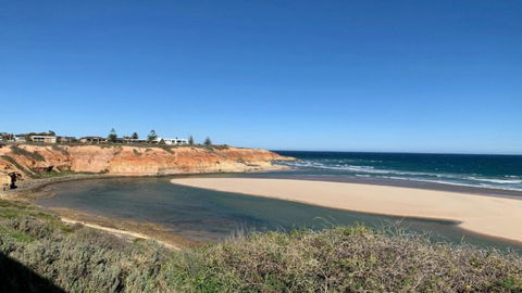 Oceanview Escape By Wine Coast Holidays - Tourism Townsville 1