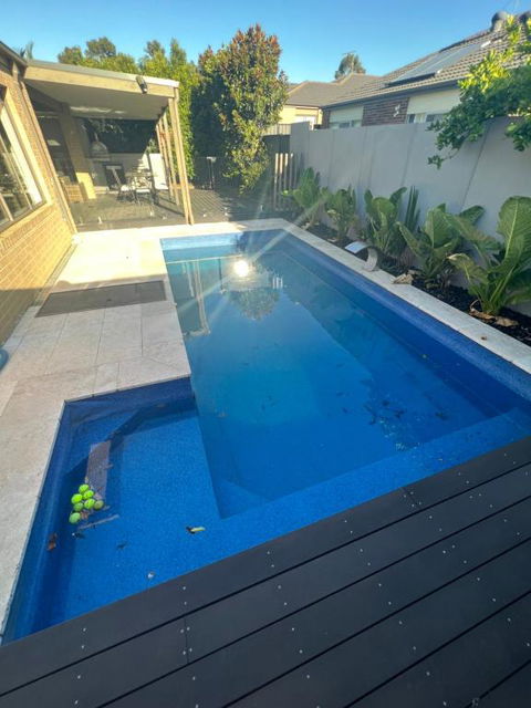 Paradise Pavilion Hide Away - Tourism Townsville 3
