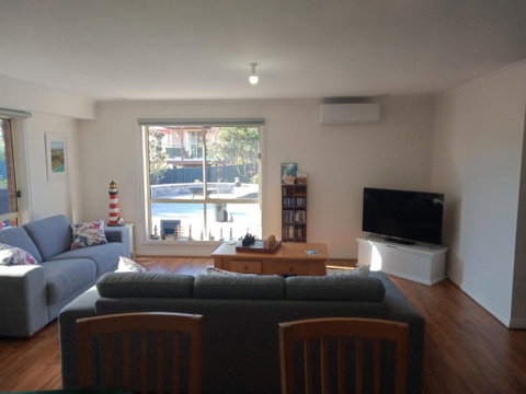 Parkway Place B&B - Tourism Townsville 1