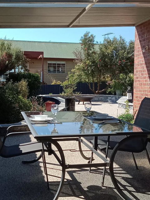 Parkway Place B&B - Tourism Townsville 0