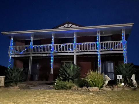 Pelican Retreat - Corporate / Tradie / Family - Tourism Townsville 0