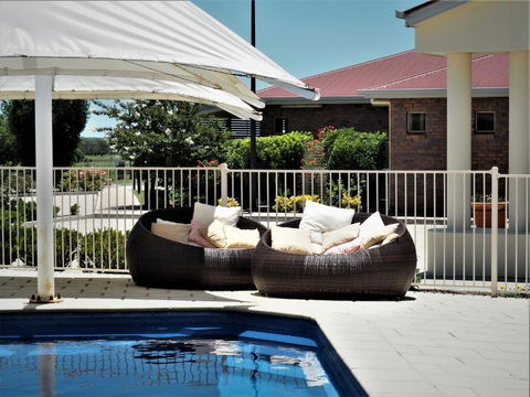 Pittsworth Motor Inn - Tourism Townsville 3