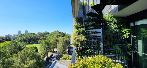 Penthouse Perfection With Private Rooftop Pool - Tourism Townsville 1