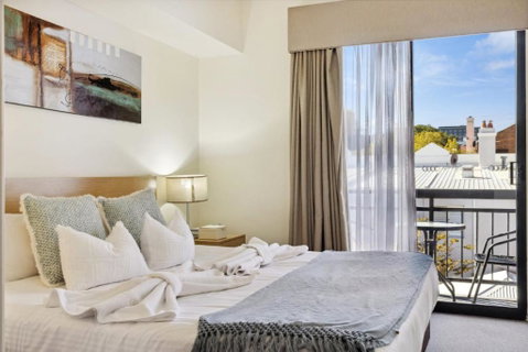 Perth City Corporate 1BRD - Tourism Townsville 2
