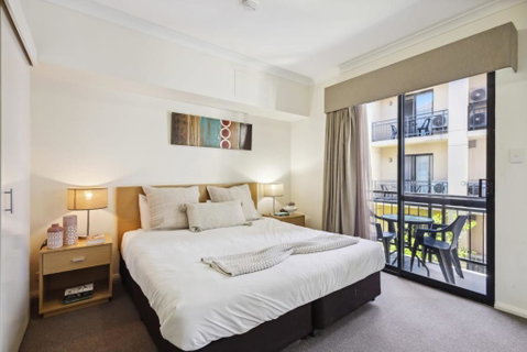 Perth Picture Perfect 1 BDR - Tourism Townsville 2