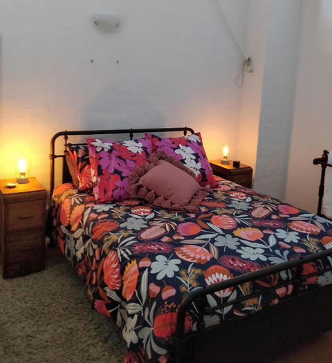 Pips On Mitchell - Beautiful Historic Apartment - Tourism Townsville 1
