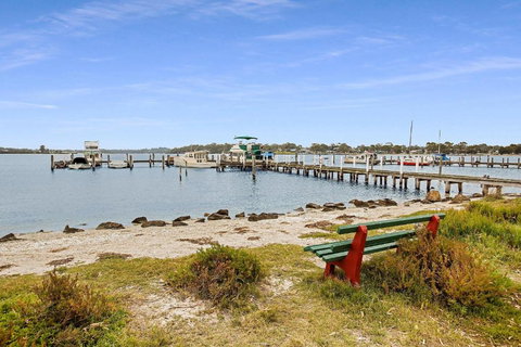 Plymouth - Tourism Townsville 2