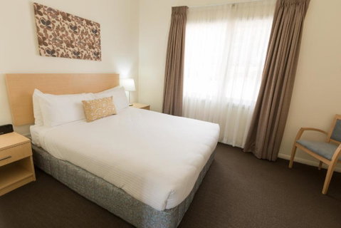 Pokolbin Village Estate - Tourism Townsville 3