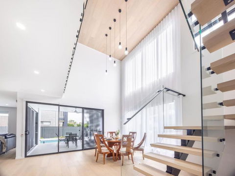 Prestige And Elegance 5BR House W Pool Rochedale - Tourism Townsville 0