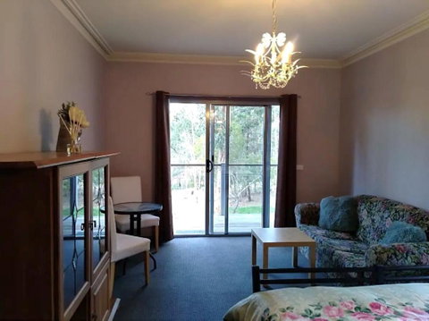 Purple House - Corner Spa, Views And Wildlife - Tourism Townsville 3