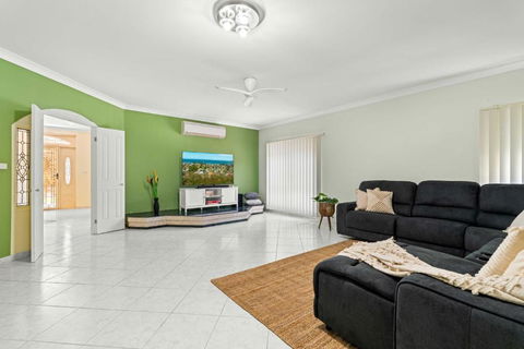 Qarah, Jervis Bay - Tourism Townsville 1