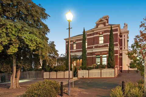 QPO QUEENSCLIFF - Tourism Townsville 2