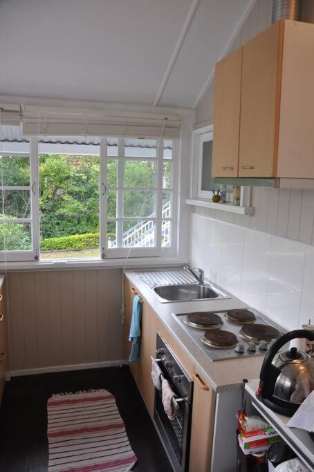 Quaint & Cosy 1 Bedroom Apartment In Queenslander. - Tourism Townsville 3