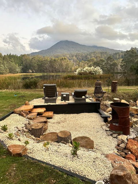 Quamby Bluff Lake House, Deloraine, Tasmania - Tourism Townsville 2
