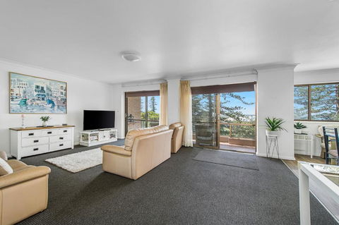 Quarterdeck 11 7 Stewart Street - Tourism Townsville 2