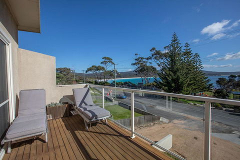 Quarterdeck Apartment - Tourism Townsville 0