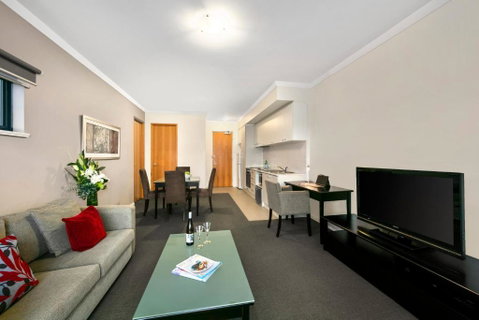 Quest On Rheola - Tourism Townsville 3