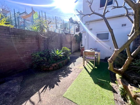 Rear Garden Suite - Tourism Townsville 2