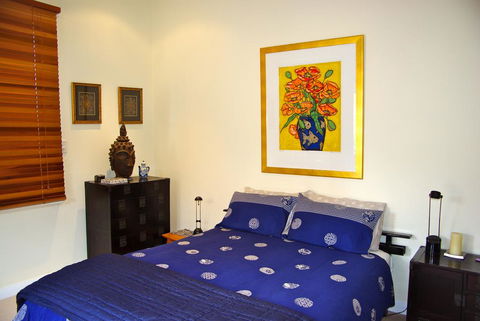 At Eleven - La Petite Maison - Tourism Townsville 1