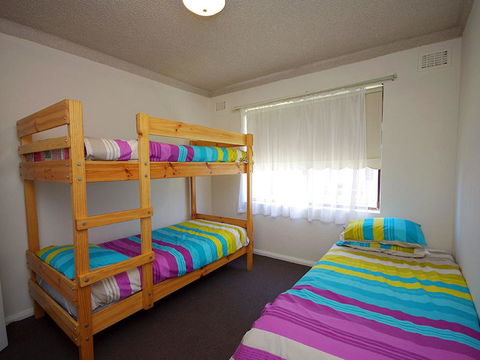 Avilla Court 1 - Tourism Townsville 2