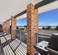 Away  Nelson Bay 29 Wollomi Ave - Incredible Water Views Pet Friendly WIFI  Aircon - Tourism Townsville