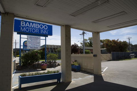 Bamboo Motor Inn - Tourism Townsville 2