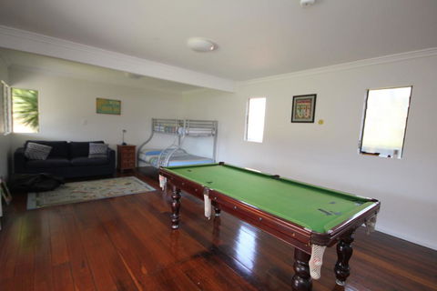 BANYANDAH 557 Ocean Drive NH - Tourism Townsville 3