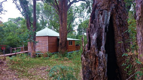 Barrabup Sanctuary BirdHide - Tourism Townsville 0
