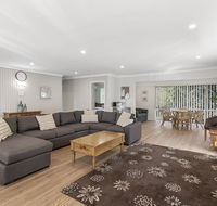 Bay Serene 15 Mistral Close - Tourism Townsville