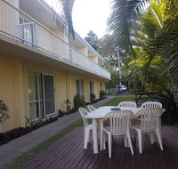 Bayshores Holiday Apartments - Tourism Townsville