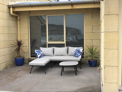 Bayview No 2 - Next To The Beach - Tourism Townsville 3